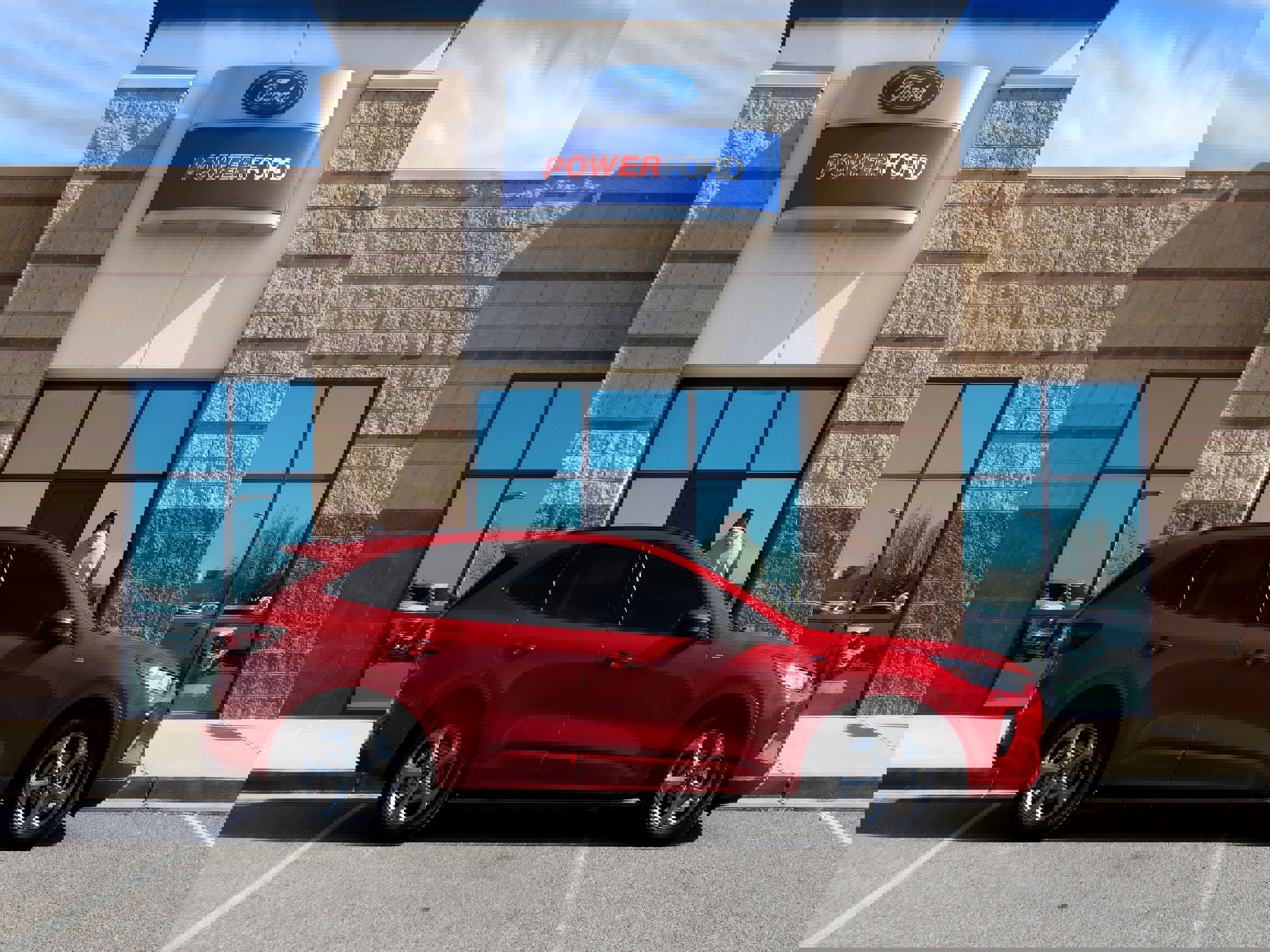 Certified 2024 Ford Escape ST-Line w/ Tech Pack #1 image 6