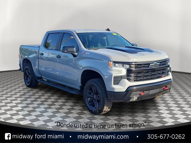 Used 2024 Chevrolet Silverado 1500 LT Trail Boss w/ Convenience Package II AWD/4WD image 1