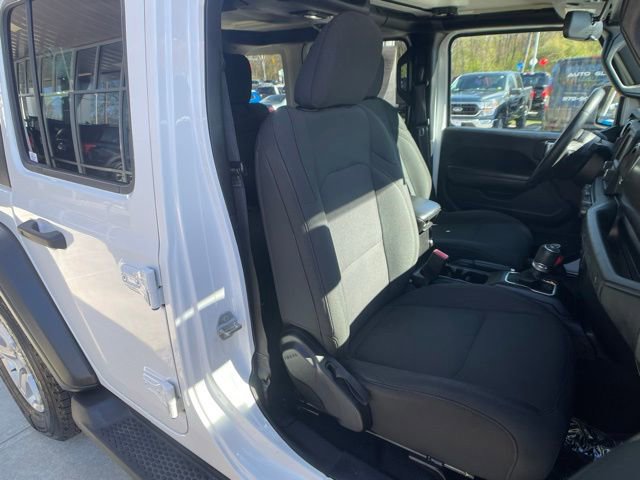 Used 2018 Jeep Wrangler Unlimited Sport S AWD/4WD image 28