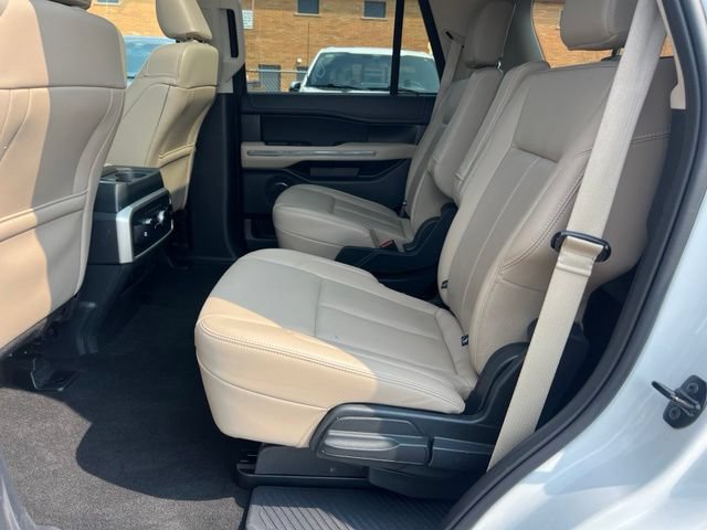 Certified 2024 Ford Expedition XLT AWD/4WD image 23