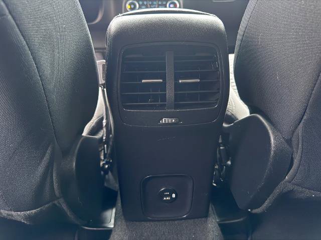 Certified 2020 Ford Escape SE image 25