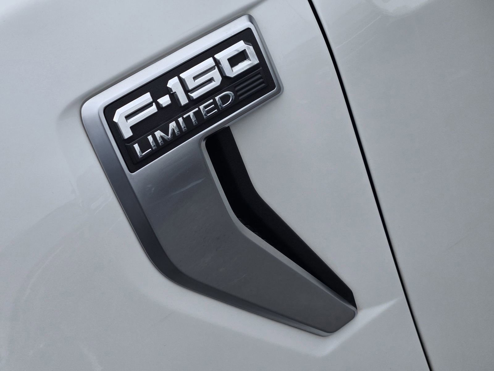 Certified 2023 Ford F150 Limited AWD/4WD image 12