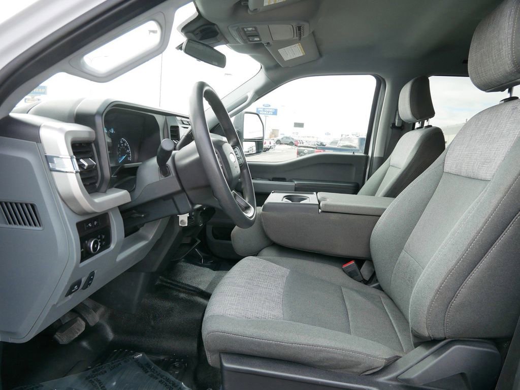 Certified 2024 Ford F350 XLT w/ FX4 Off-Road Package image 7