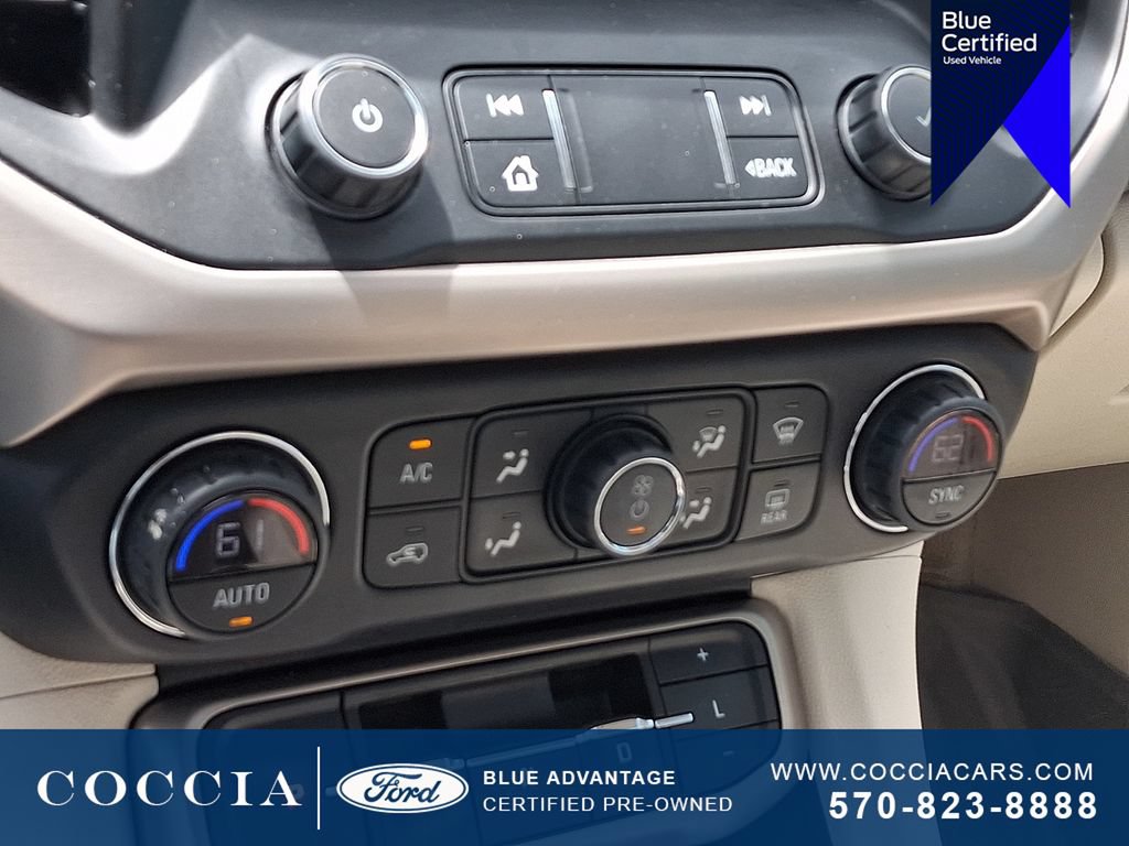 Used 2021 GMC Acadia Denali w/ Denali Technology Package AWD/4WD image 16