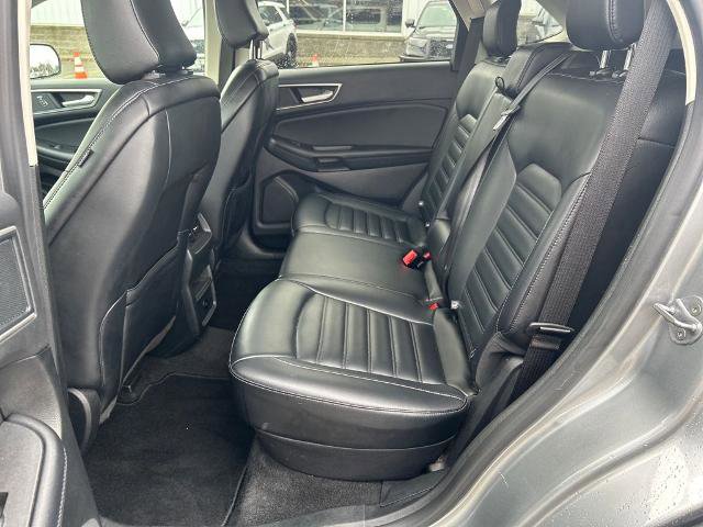 Certified 2024 Ford Edge SEL image 9