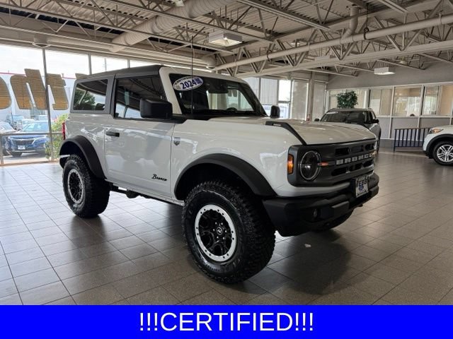 Certified 2024 Ford Bronco Big Bend w/ Sasquatch Package AWD/4WD image 2