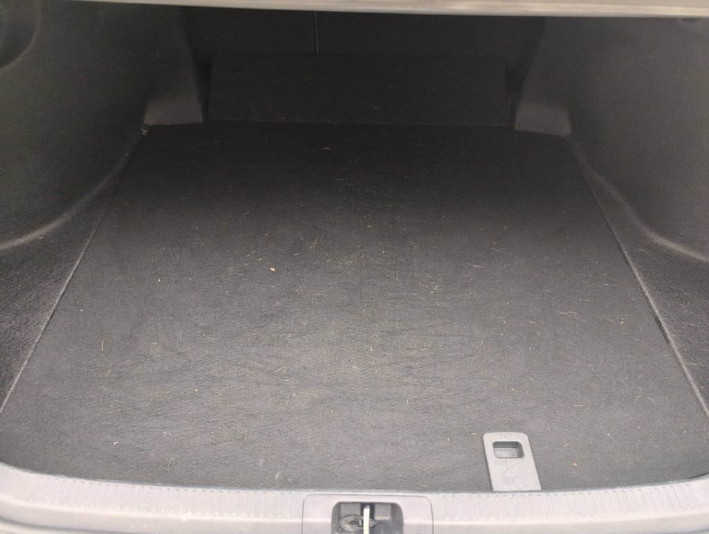 Used 2024 Toyota Camry SE FWD image 30