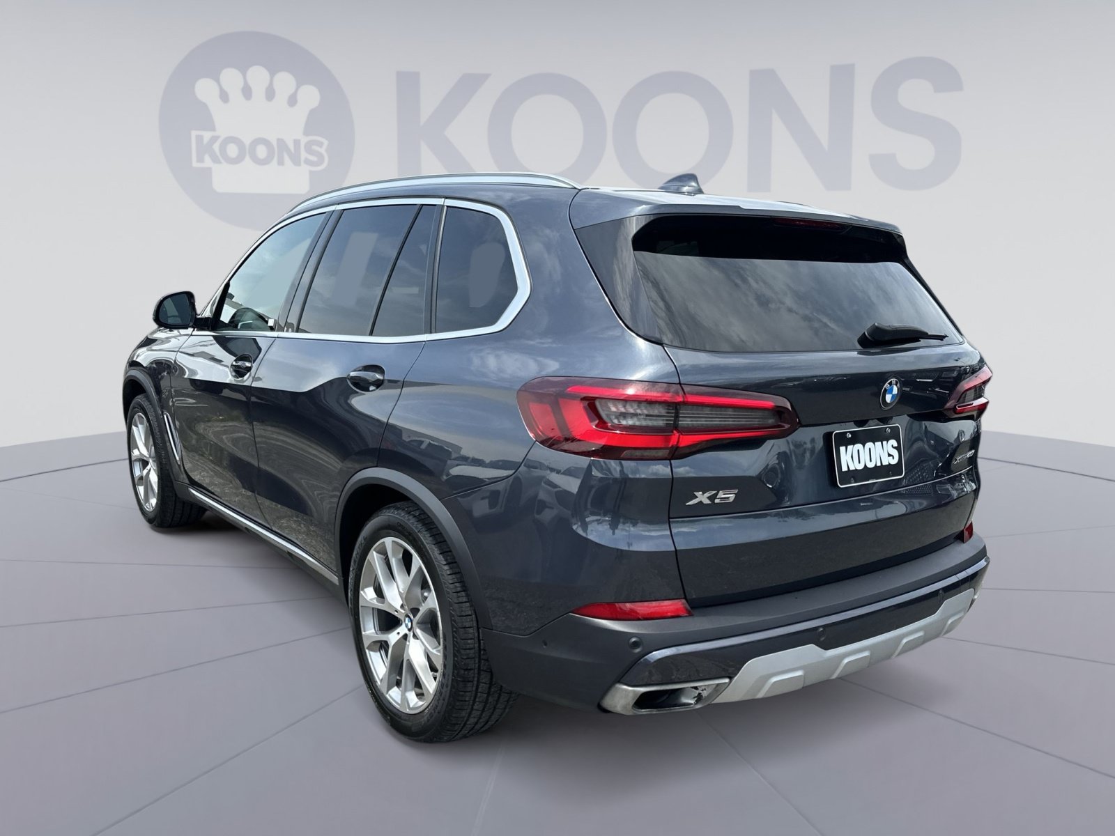 Used 2022 BMW X5 xDrive40i AWD/4WD image 8