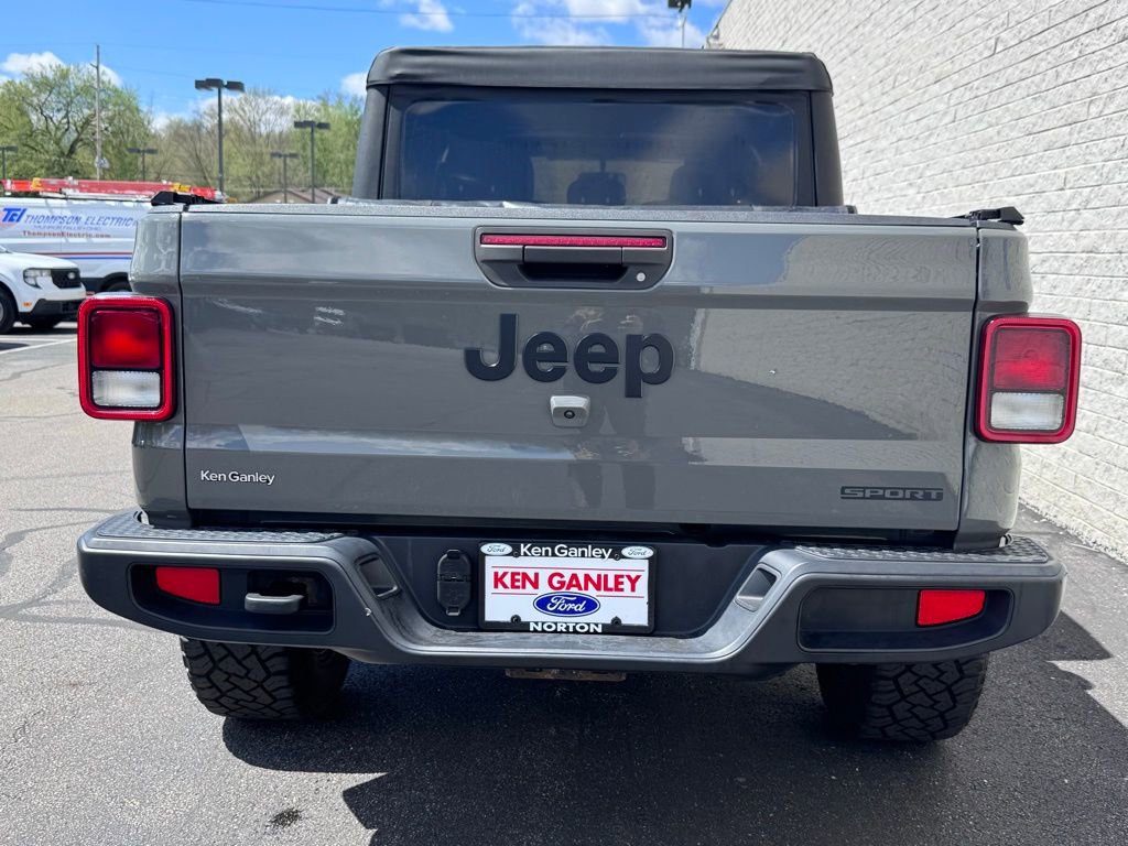 Used 2020 Jeep Gladiator Sport w/ Quick Order Package 24S AWD/4WD image 10