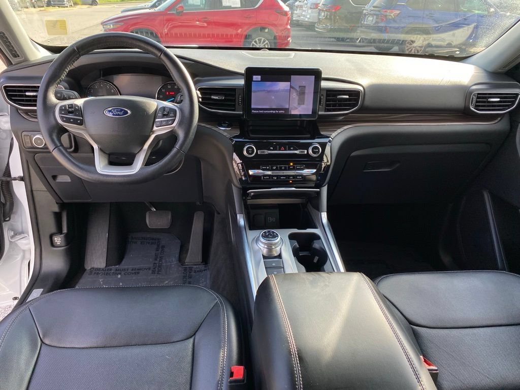 Certified 2023 Ford Explorer Limited w/ Equipment Group 301A RWD image 29