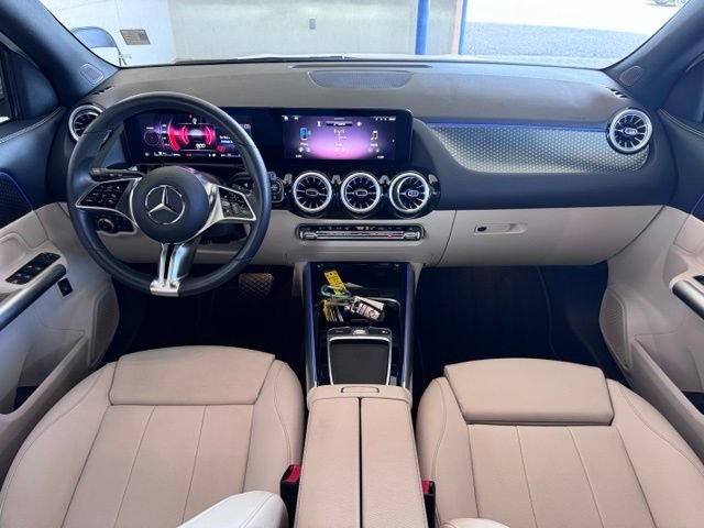 Used 2025 Mercedes-Benz GLA 250 image 13