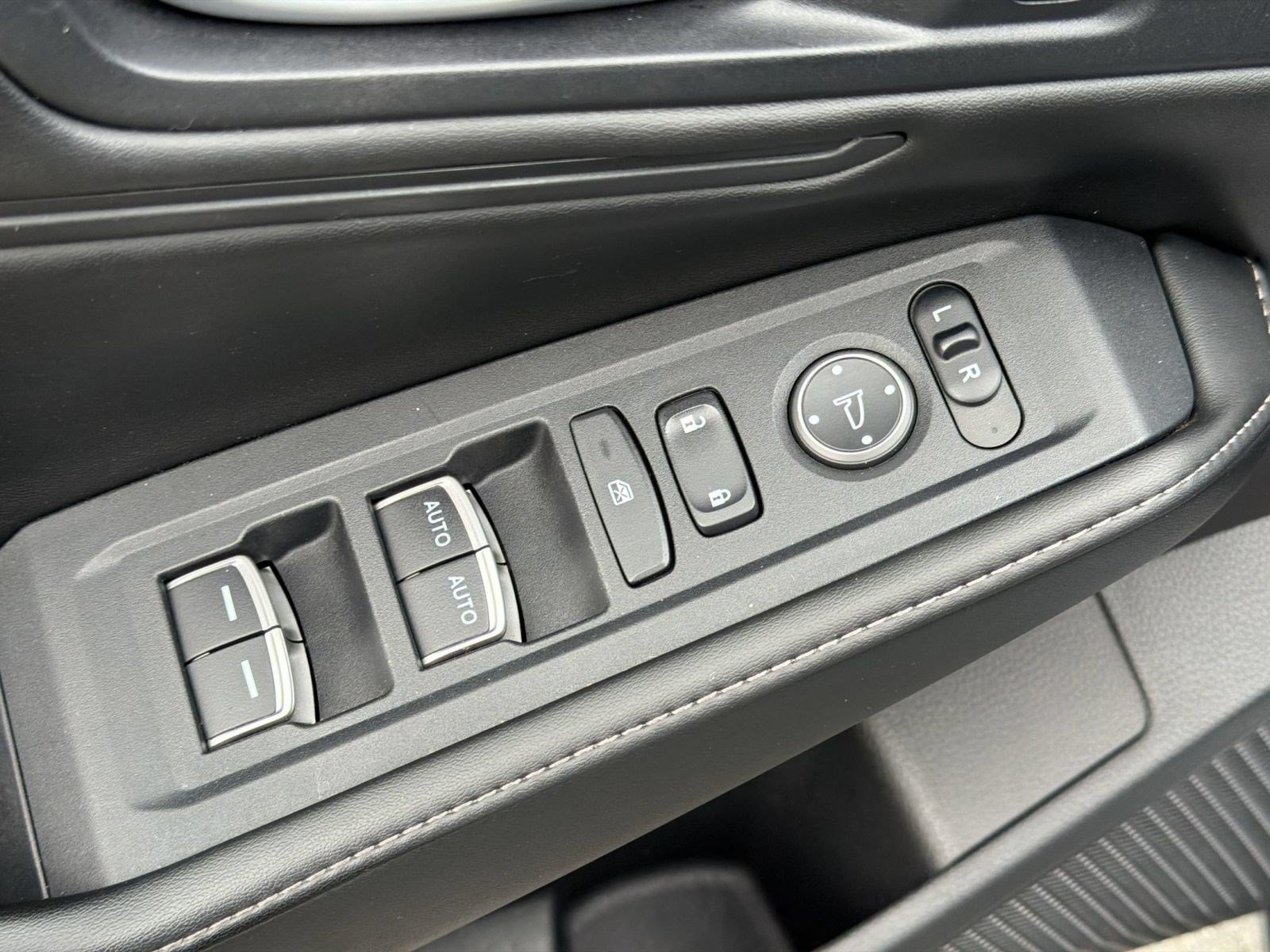 Used 2023 Honda Accord Sport image 25