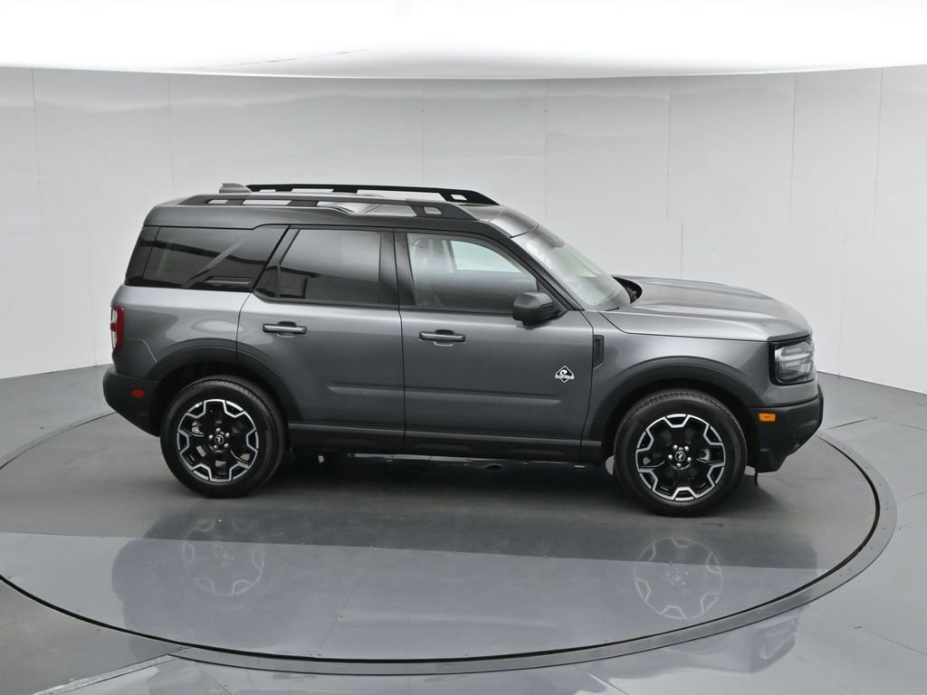 Certified 2025 Ford Bronco Sport Outer Banks w/ Outer Banks Tech Package+ image 11