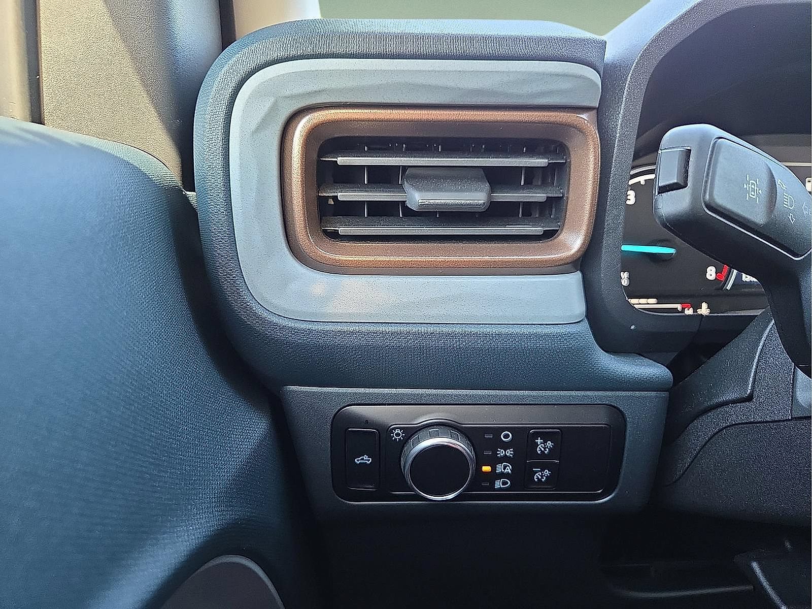 Certified 2024 Ford Maverick Lariat AWD/4WD image 22