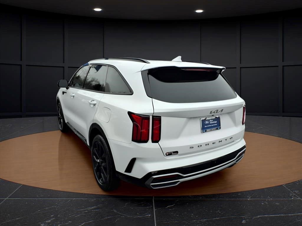 Used 2022 Kia Sorento SX image 3