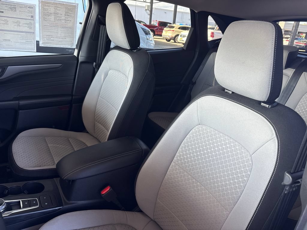 Certified 2023 Ford Escape Active FWD image 15