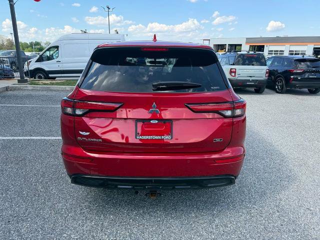 Used 2023 Mitsubishi Outlander SE AWD/4WD image 5