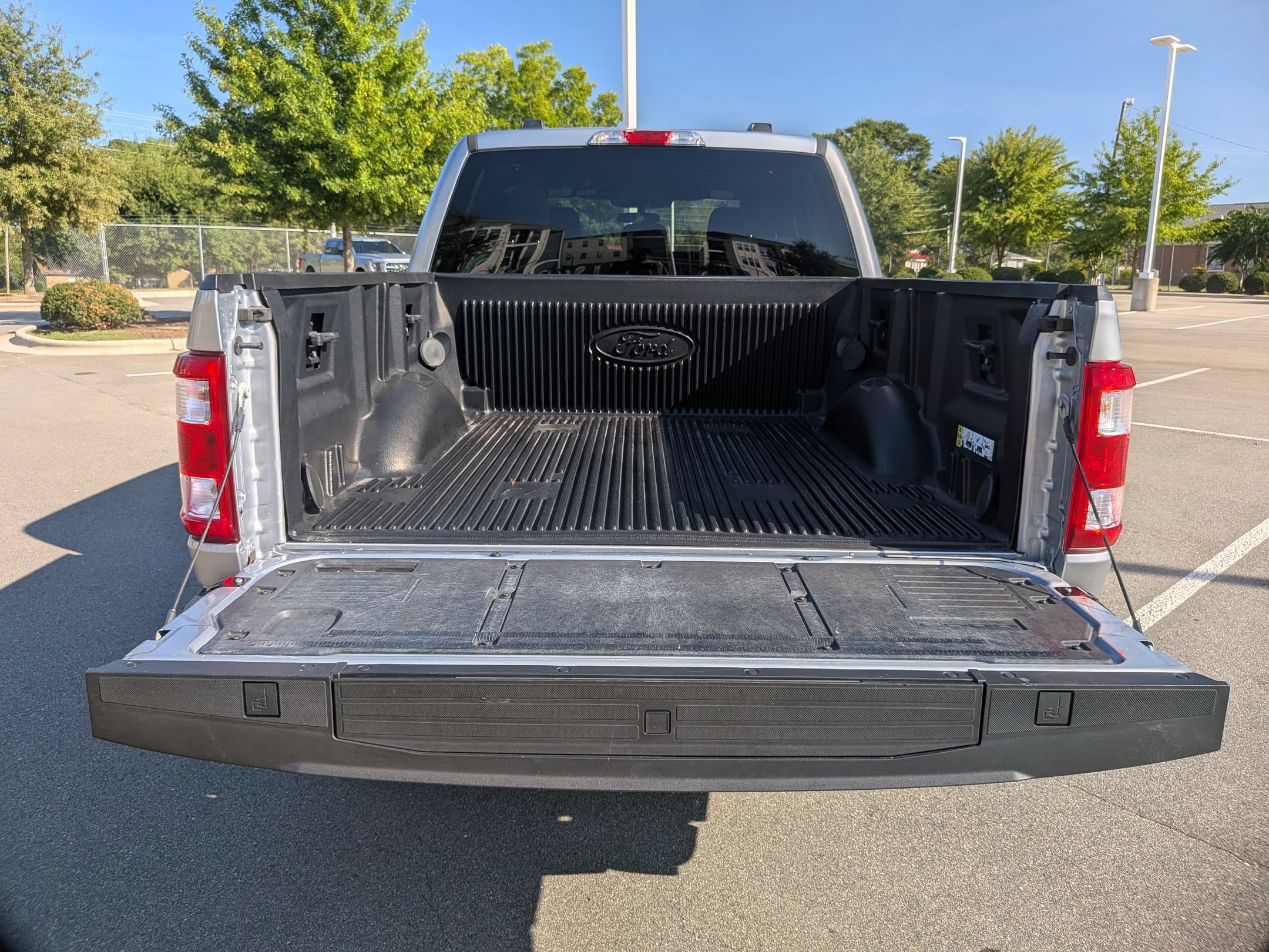 Certified 2023 Ford F150 XL w/ STX Black Appearance Package AWD/4WD image 32
