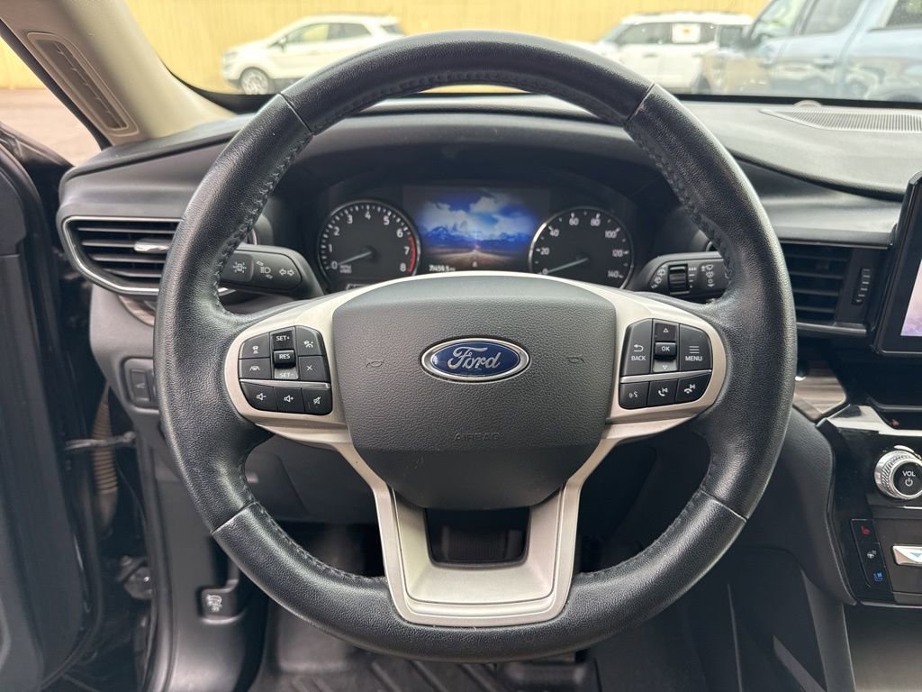 Certified 2021 Ford Explorer Limited w/ Equipment Group 301A RWD image 7