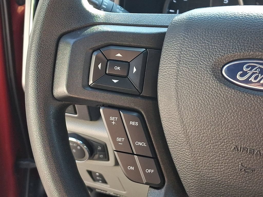 Certified 2020 Ford F250 XLT w/ XLT Premium Package AWD/4WD image 16