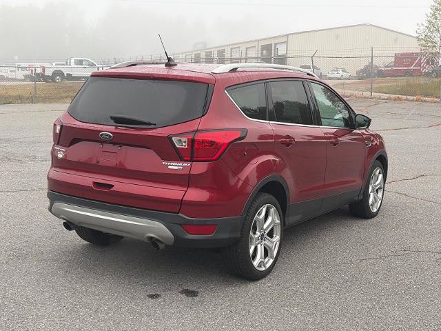 Certified 2019 Ford Escape Titanium AWD/4WD image 3