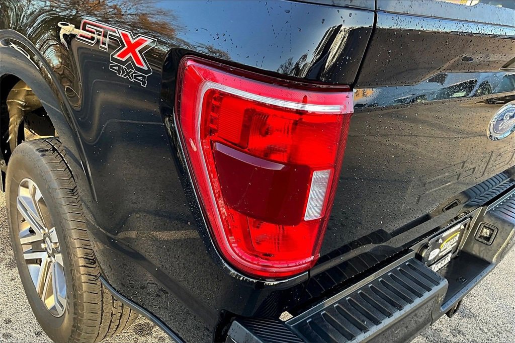 Certified 2022 Ford F150 XL w/ STX Appearance Package image 28