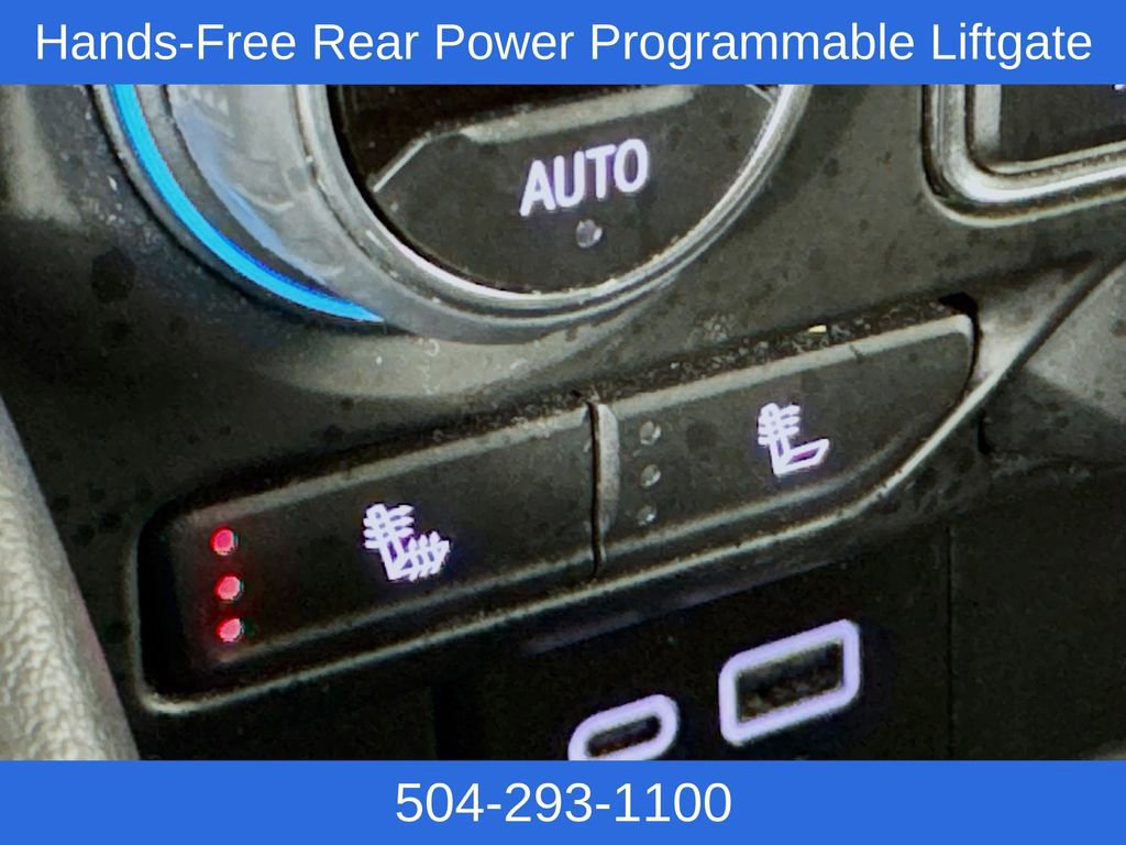 Used 2024 Chevrolet Suburban LT image 20