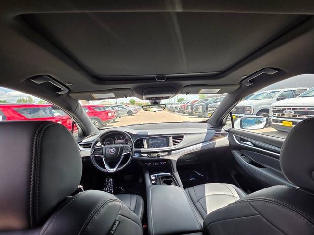 Used 2024 Buick Enclave Essence w/ Experience Buick Package AWD/4WD image 16