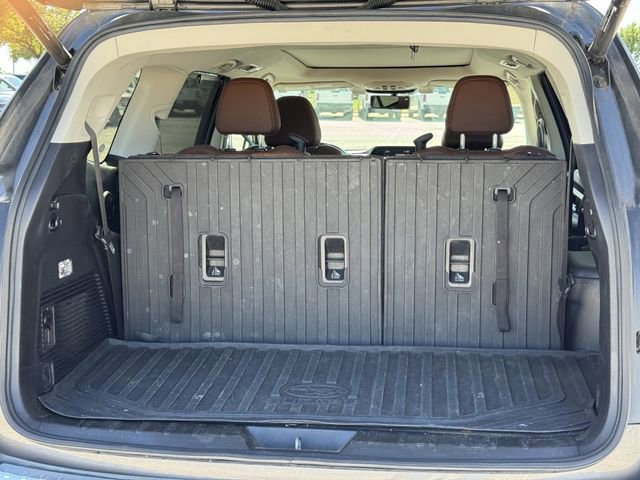 Used 2019 Subaru Ascent Touring w/ Popular Package #3 AWD/4WD image 35