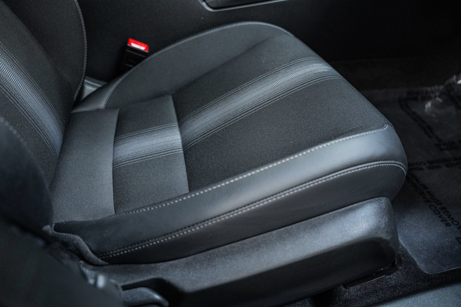 Used 2025 Honda Civic Sport image 31