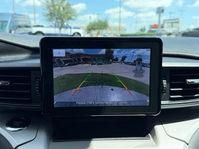 Certified 2023 Ford Explorer XLT RWD image 17