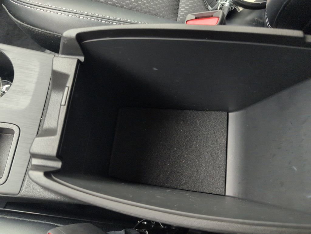 Certified 2025 Ford Escape SE image 45