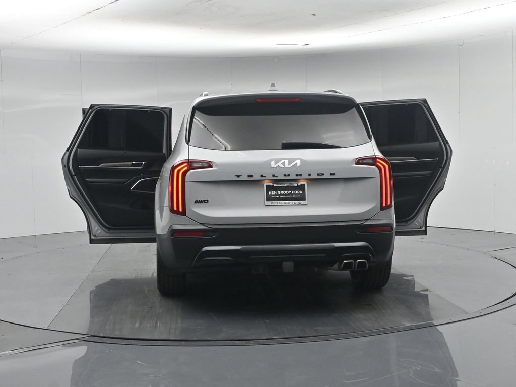 Used 2022 Kia Telluride SX w/ SX Prestige Package AWD/4WD image 40