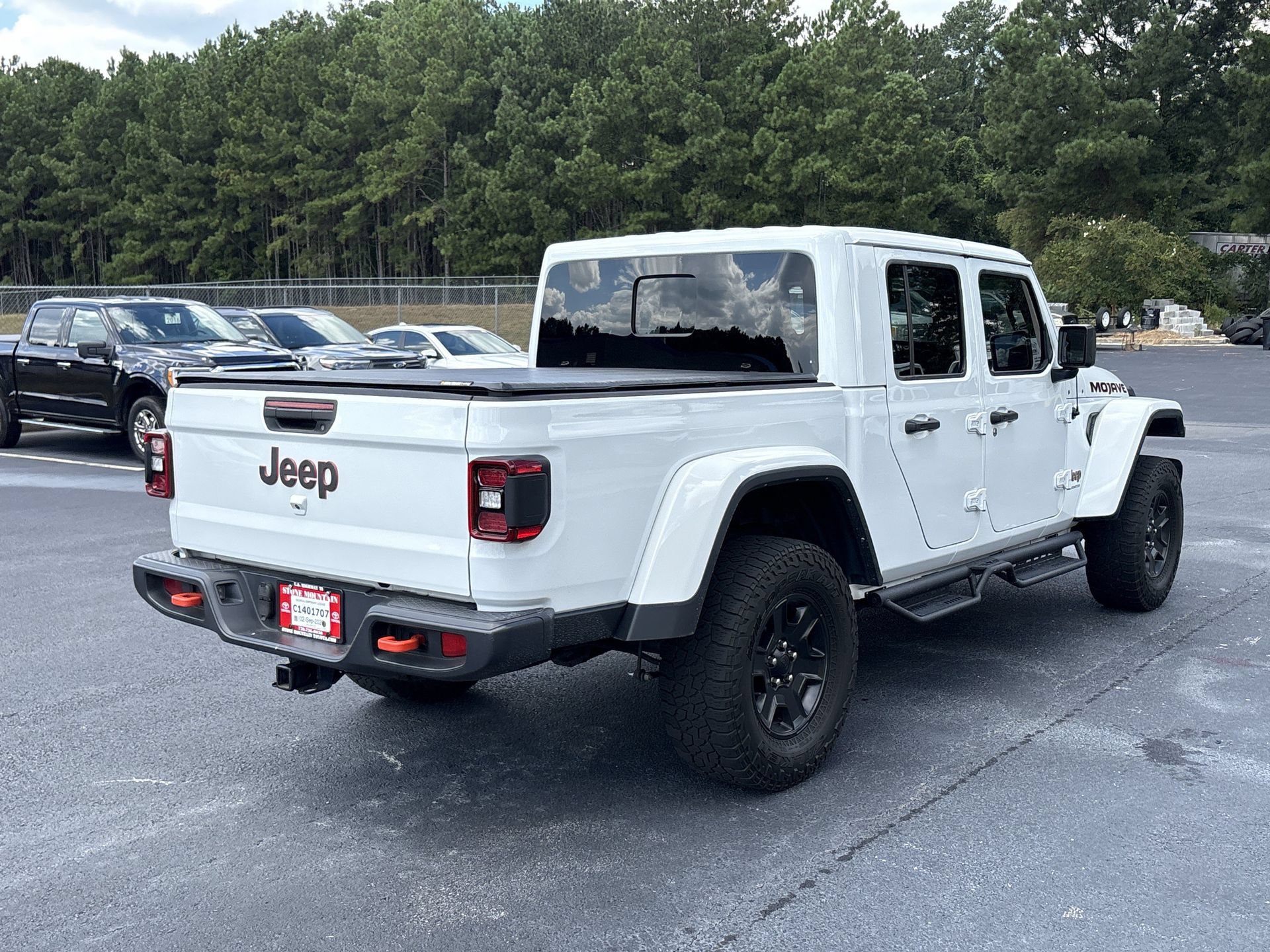 Used 2023 Jeep Gladiator Mojave w/ LED Lighting Group AWD/4WD image 22