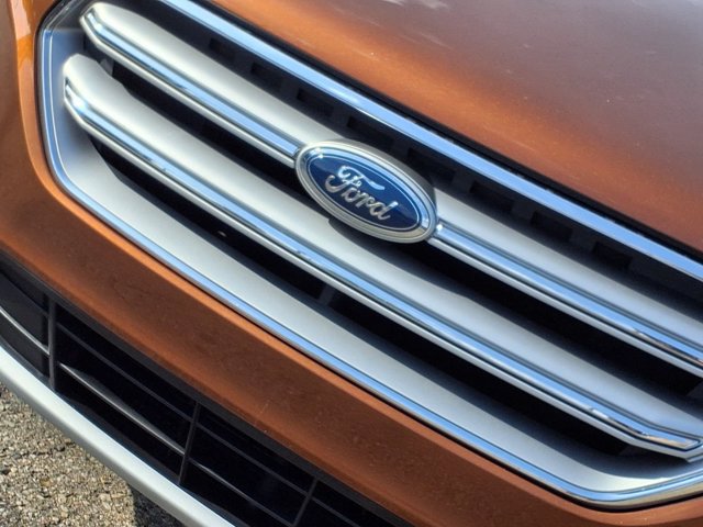 Certified 2017 Ford Escape SE w/ Equipment Group 201A FWD image 22