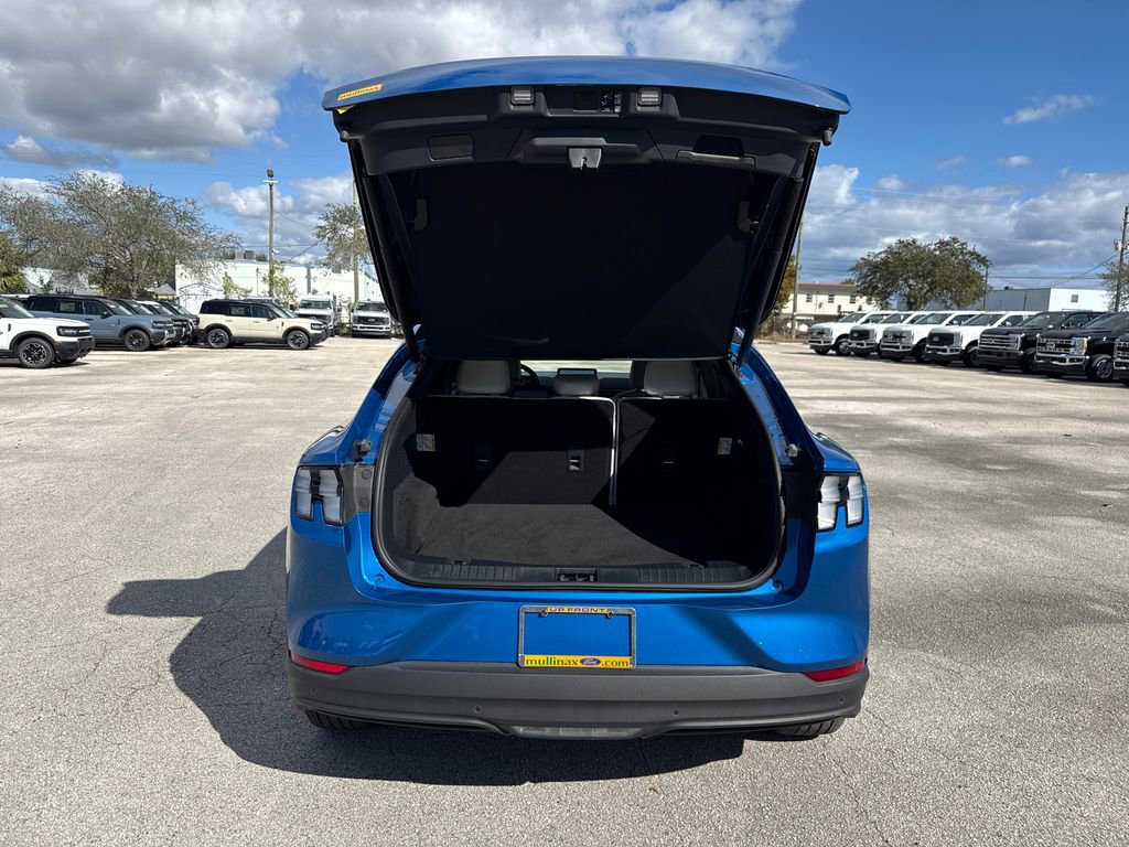 Certified 2025 Ford Mustang Mach-E Premium image 29