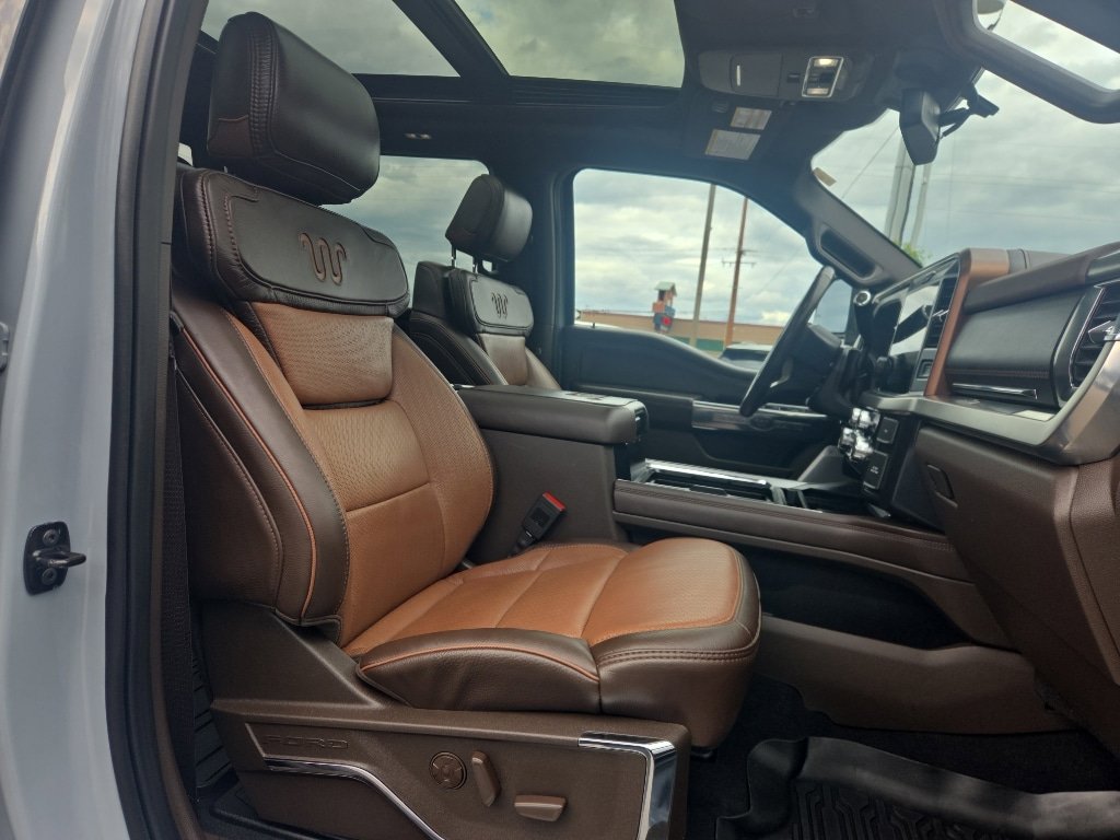 Certified 2025 Ford F450 King Ranch w/ Chrome Package AWD/4WD image 35