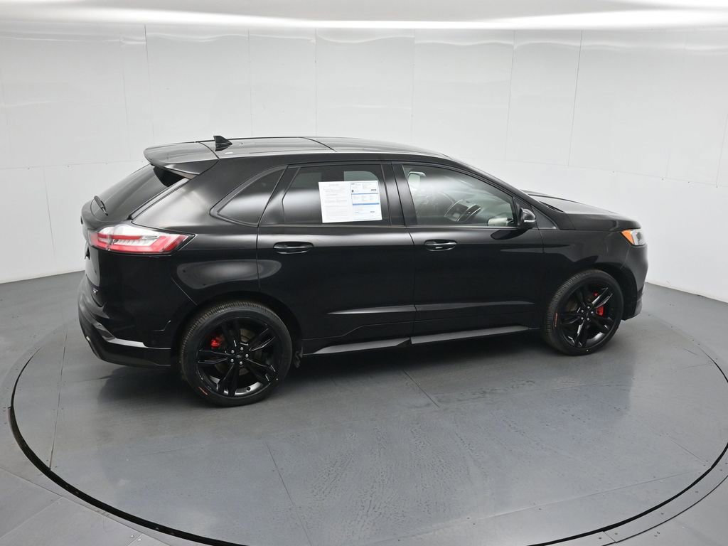 Certified 2019 Ford Edge ST w/ Equipment Group 401A image 16