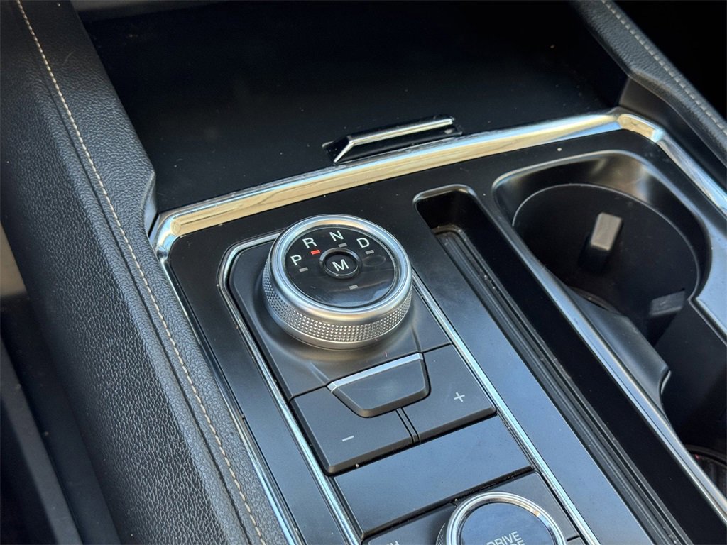 Certified 2022 Ford Expedition XLT image 17