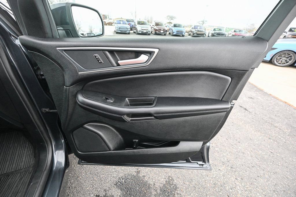 Certified 2024 Ford Edge SEL w/ Convenience Package image 30