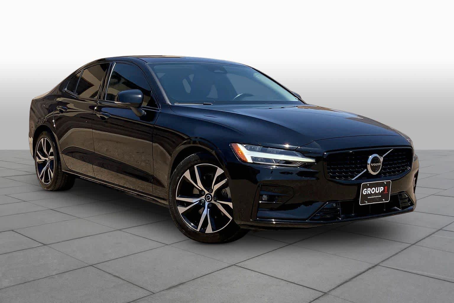 Used 2024 Volvo S60 B5 Plus FWD image 3