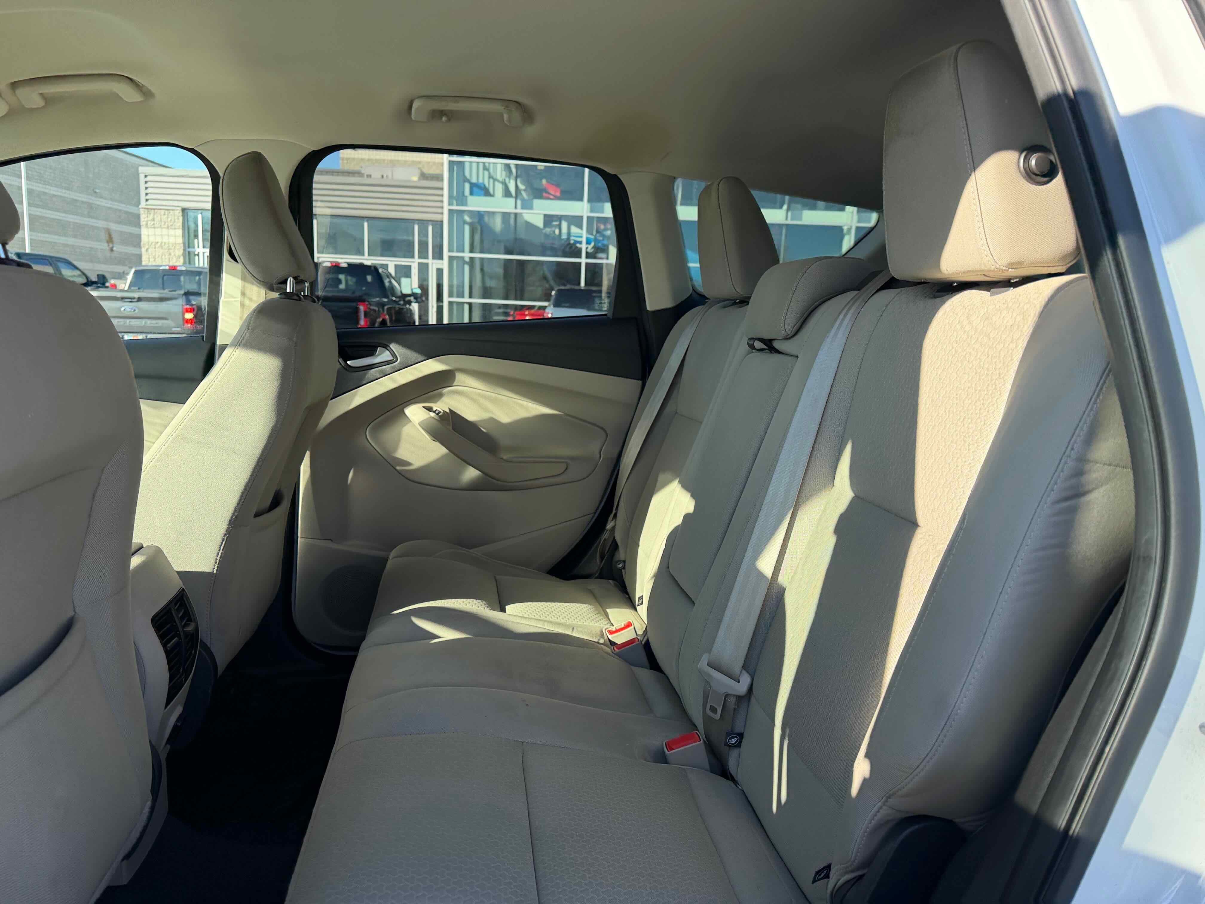 Certified 2018 Ford Escape SE image 29