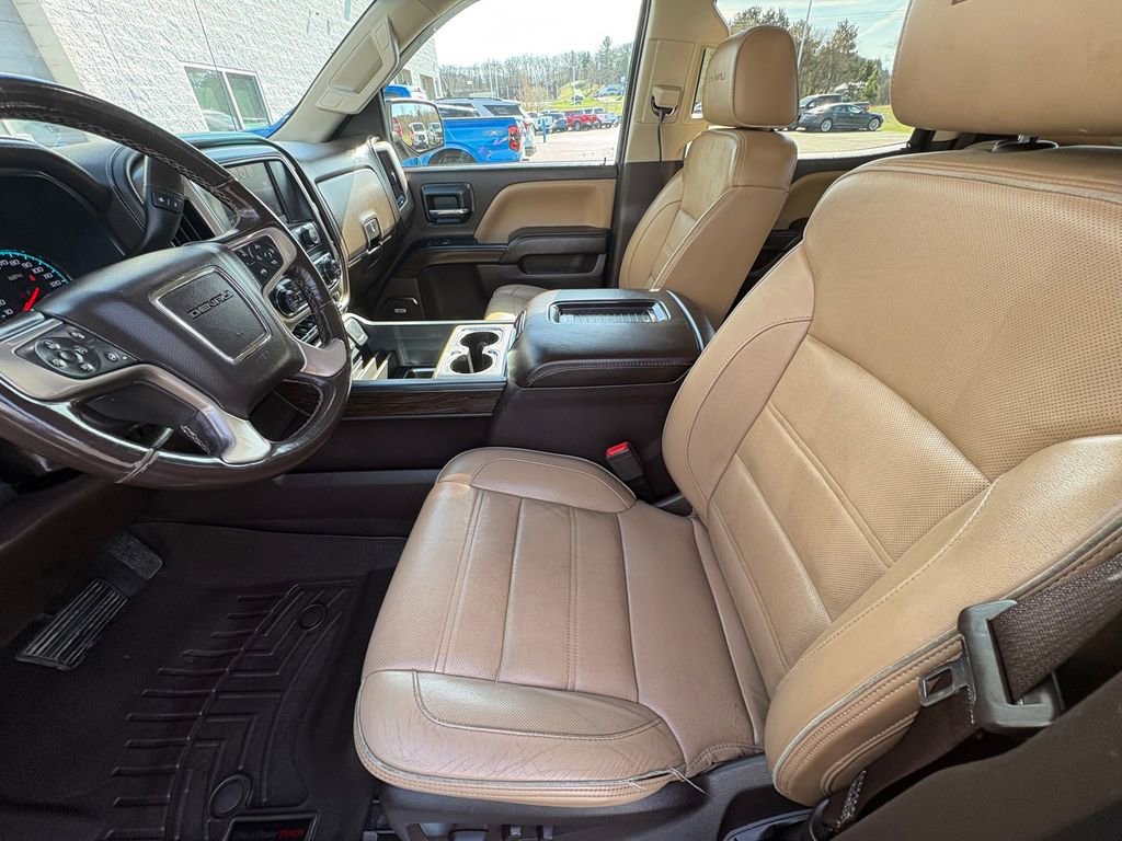 Used 2018 GMC Sierra 1500 Denali w/ Denali Ultimate Package AWD/4WD image 11