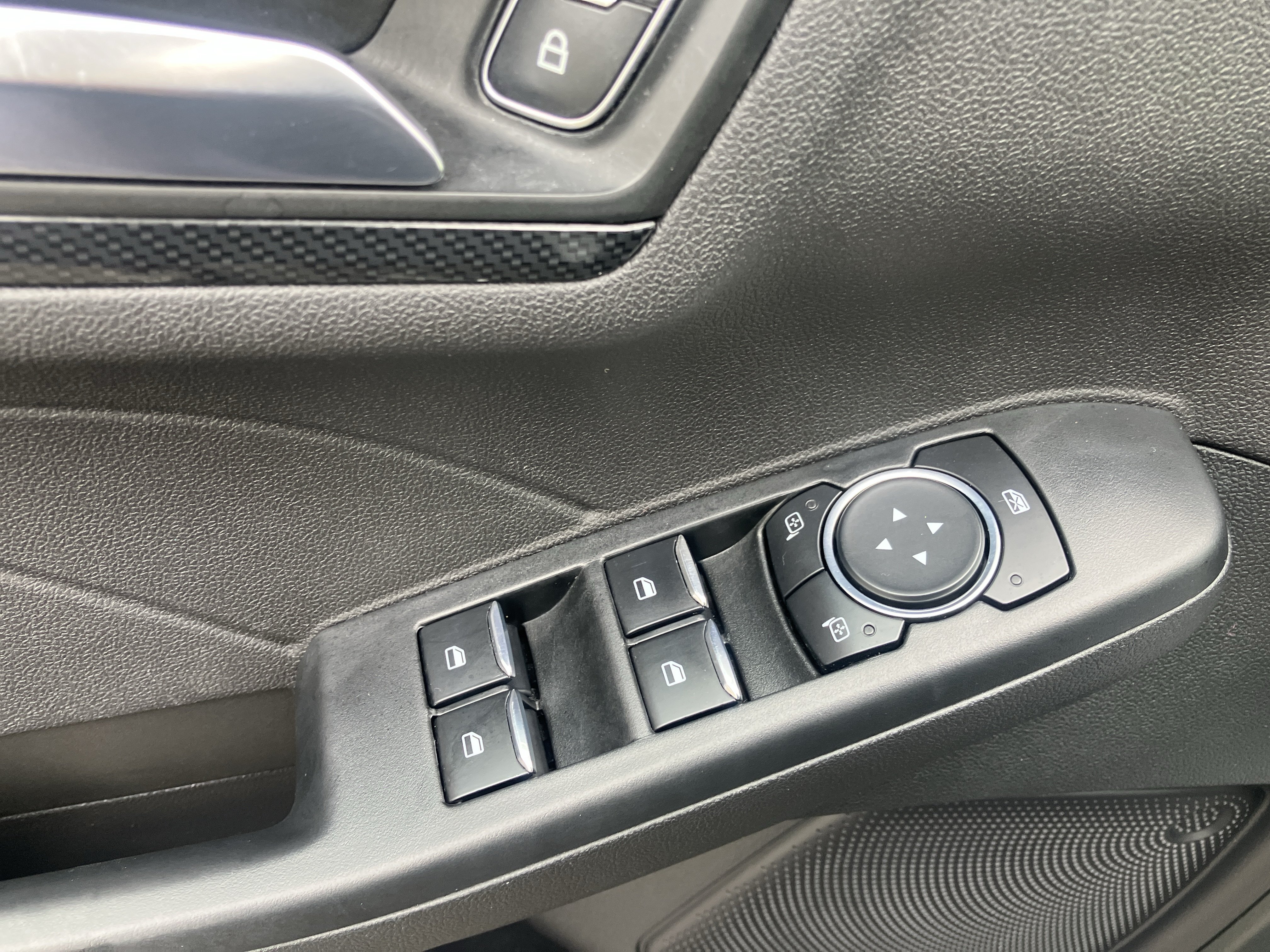 Certified 2023 Ford Escape ST-Line AWD/4WD image 19