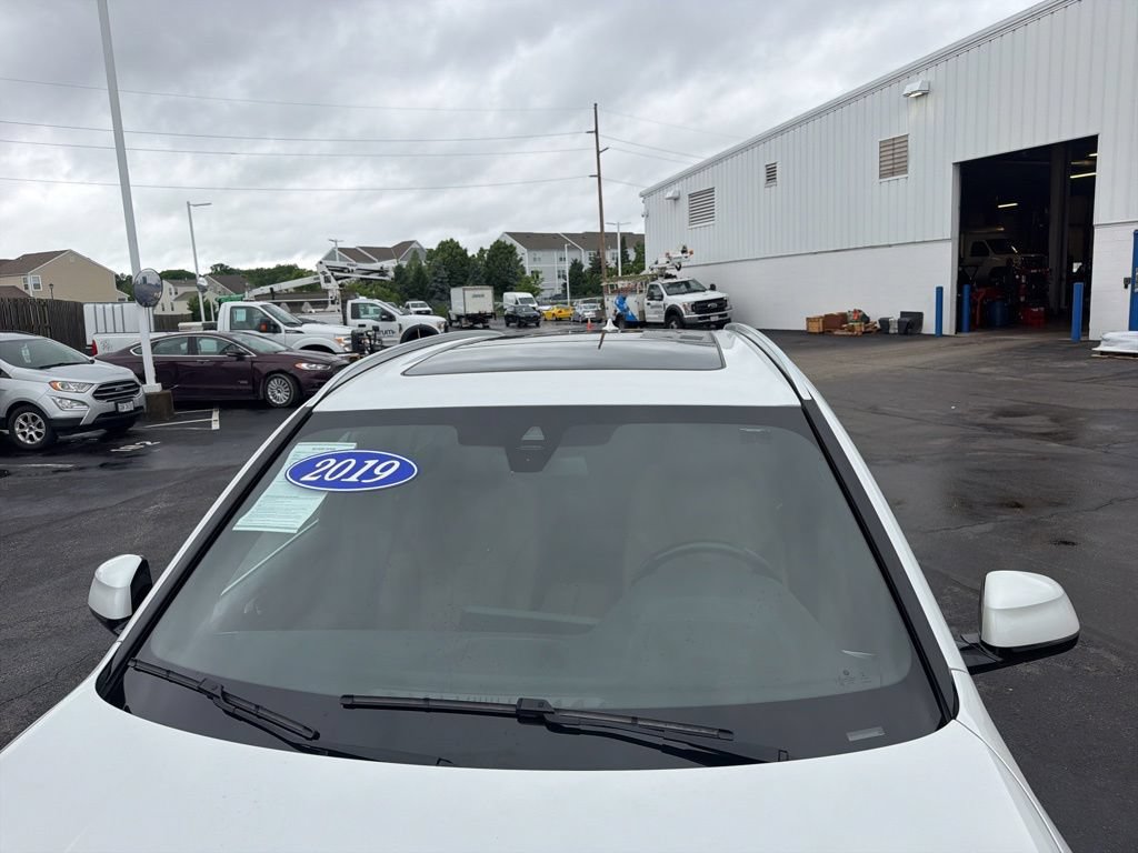Used 2019 BMW X5 xDrive40i w/ Convenience Package AWD/4WD image 16