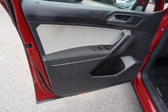 Used 2019 Volkswagen Tiguan S FWD image 22