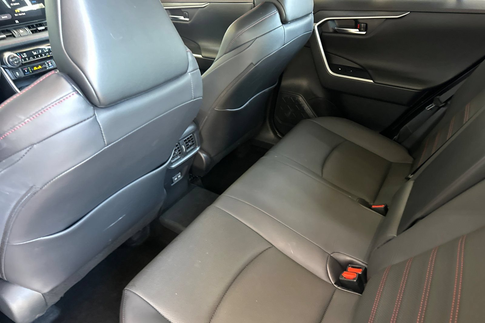 Used 2024 Toyota RAV4 XSE w/ Premium Package AWD/4WD image 12