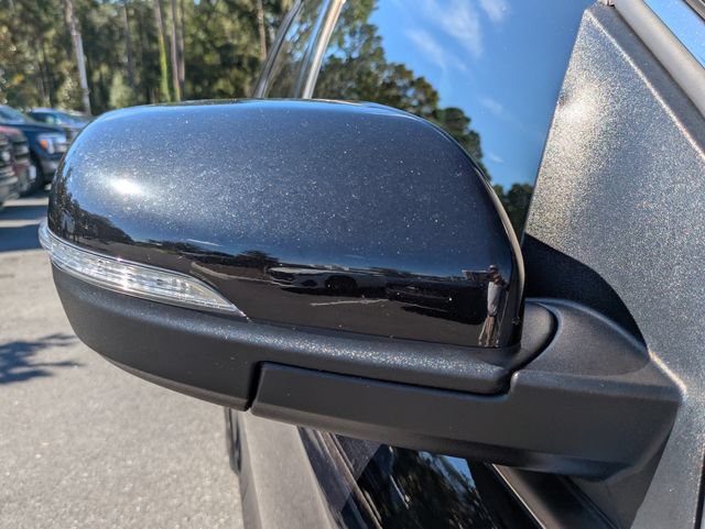 Certified 2022 Ford Edge Titanium AWD/4WD image 12