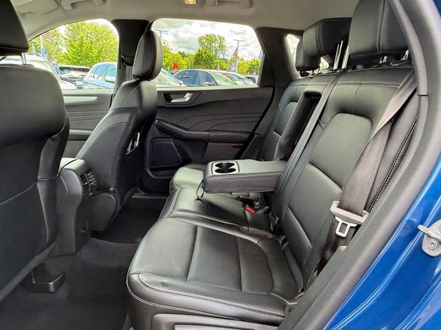 Certified 2023 Ford Escape Platinum AWD/4WD image 9
