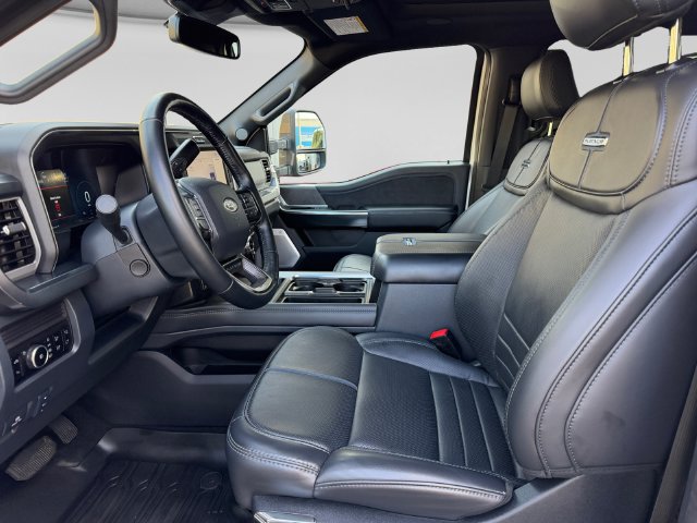 Certified 2025 Ford F350 Platinum w/ Tremor Off-Road Package AWD/4WD image 10